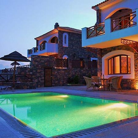 Giannikakis Villas Истро Экстерьер фото